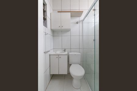 Casa para alugar com 45m², 1 quarto e sem vaga Casa para alugar com 45m², 1 quarto e sem vagaBanheiro da Suíte