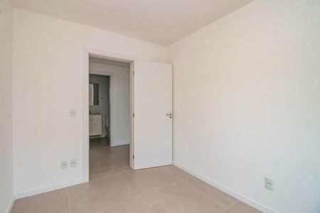 Quarto 1 de apartamento para alugar com 2 quartos, 66m² em Rio Branco, Porto Alegre