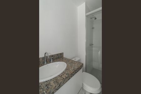 Banheiro da Suíte de apartamento à venda com 2 quartos, 73m² em Moinhos de Vento, Porto Alegre