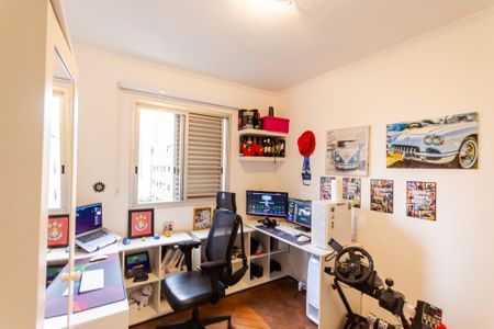 Apartamento à venda com 106m², 3 quartos e 2 vagasQuarto