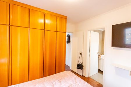 Apartamento à venda com 106m², 3 quartos e 2 vagasSuíte 2