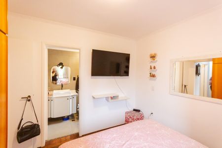 Apartamento à venda com 106m², 3 quartos e 2 vagasSuíte 2