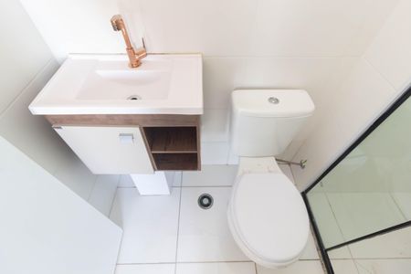 Banheiro de apartamento para alugar com 2 quartos, 38m² em Itaquera, São Paulo