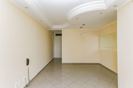 Sala de apartamento para alugar com 3 quartos, 61m² em Jardim Santa Emília, São Paulo