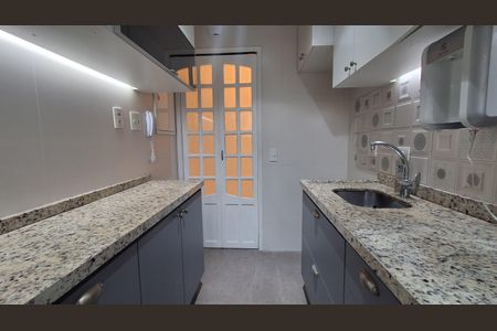 Apartamento à venda com 68m², 3 quartos e 2 vagas Apartamento à venda com 68m², 3 quartos e 2 vagasCozinha