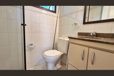 Apartamento à venda com 68m², 3 quartos e 2 vagas Apartamento à venda com 68m², 3 quartos e 2 vagasBanheiro Social