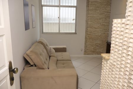 Sala de apartamento para alugar com 2 quartos, 40m² em Costa Azul, Salvador