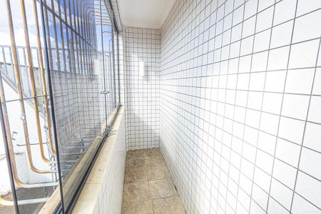 Apartamento para alugar com 225m², 4 quartos e 4 vagas Apartamento para alugar com 225m², 4 quartos e 4 vagasVaranda