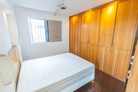 Apartamento para alugar com 225m², 4 quartos e 4 vagas Apartamento para alugar com 225m², 4 quartos e 4 vagasSuíte