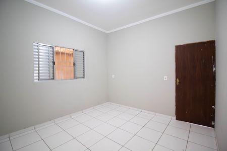 Casa para alugar com 36m², 1 quarto e sem vagaQuarto