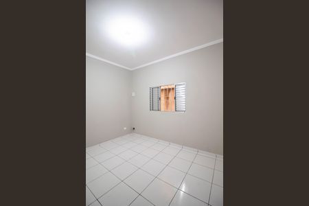 Casa para alugar com 36m², 1 quarto e sem vagaQuarto