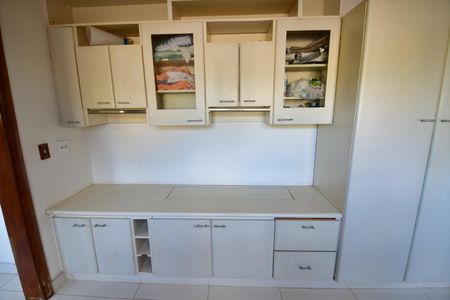 Casa de condomínio à venda com 850m², 4 quartos e 6 vagasÁrea de Serviço