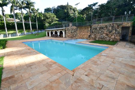 Casa de condomínio à venda com 850m², 4 quartos e 6 vagasPiscina