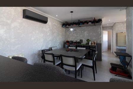 Apartamento à venda com 72m², 2 quartos e 1 vagaSala de Jantar
