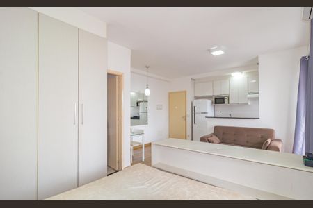 Quarto de apartamento para alugar com 1 quarto, 40m² em Vila Regente Feijó, São Paulo
