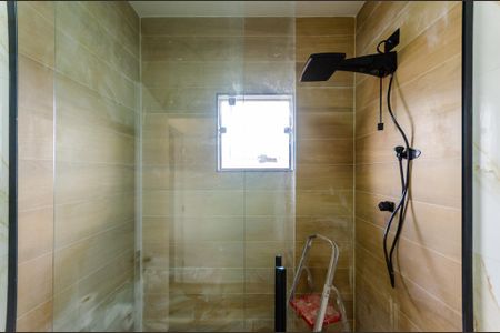 Casa à venda com 199m², 3 quartos e 3 vagas Casa à venda com 199m², 3 quartos e 3 vagasSuíte - Banheiro