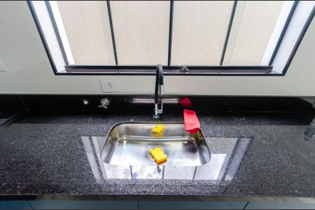 Casa à venda com 199m², 3 quartos e 3 vagas Casa à venda com 199m², 3 quartos e 3 vagasCozinha