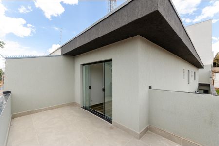 Casa à venda com 199m², 3 quartos e 3 vagas Casa à venda com 199m², 3 quartos e 3 vagasSuíte - Sacada