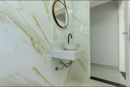 Casa à venda com 199m², 3 quartos e 3 vagas Casa à venda com 199m², 3 quartos e 3 vagasLavabo