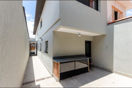 Casa à venda com 199m², 3 quartos e 3 vagas Casa à venda com 199m², 3 quartos e 3 vagasQuintal
