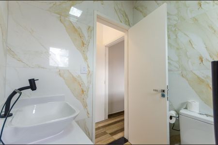 Casa à venda com 199m², 3 quartos e 3 vagas Casa à venda com 199m², 3 quartos e 3 vagasSuíte - Banheiro