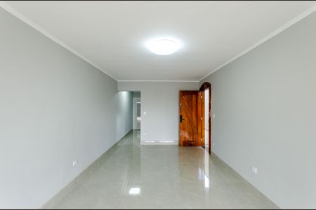 Sala de casa para alugar com 4 quartos, 199m² em Jardim Santo Elias, São Paulo