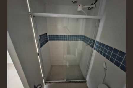 Banheiro  de apartamento para alugar com 1 quarto, 40m² em Cidade Nova, Rio de Janeiro