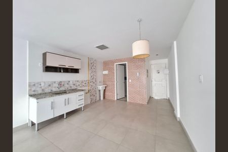Sala/Quarto/Cozinha de apartamento para alugar com 1 quarto, 40m² em Cidade Nova, Rio de Janeiro
