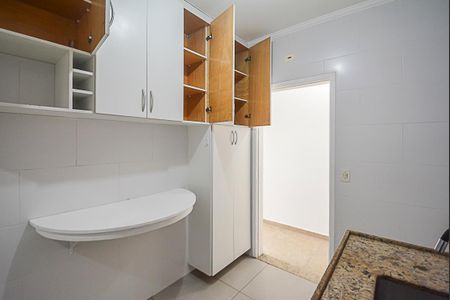 Apartamento à venda com 68m², 2 quartos e 1 vaga Apartamento à venda com 68m², 2 quartos e 1 vagaCozinha
