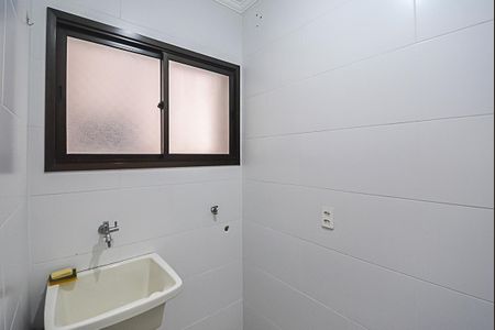 Apartamento à venda com 68m², 2 quartos e 1 vaga Apartamento à venda com 68m², 2 quartos e 1 vagaÁrea de Serviço