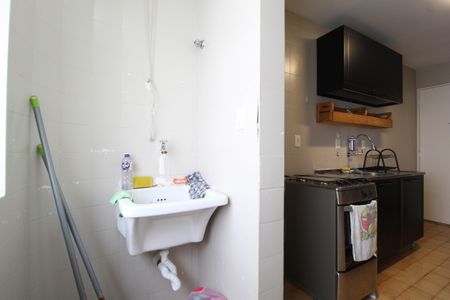 Apartamento para alugar com 60m², 2 quartos e 1 vagaCozinha e Área de Serviço