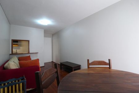 Sala de apartamento para alugar com 2 quartos, 60m² em Itaim Bibi, São Paulo