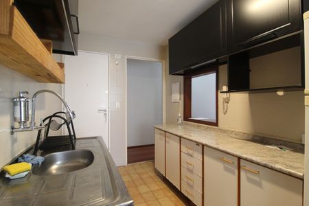 Apartamento para alugar com 60m², 2 quartos e 1 vagaCozinha e Área de Serviço