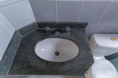 Apartamento para alugar com 53m², 2 quartos e 1 vagaBanheiro da Suíte 2