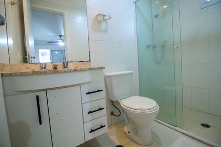 Apartamento à venda com 122m², 3 quartos e 2 vagasBanheiro da Suíte