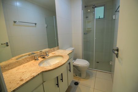 Apartamento à venda com 122m², 3 quartos e 2 vagasBanheiro Social