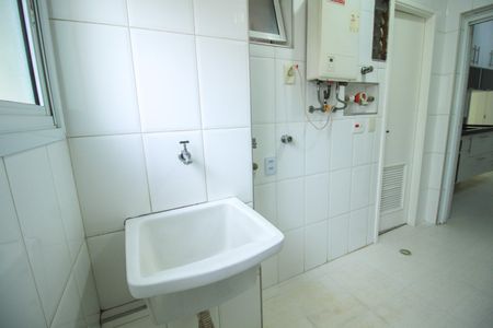 Apartamento à venda com 122m², 3 quartos e 2 vagasÁrea de Serviço