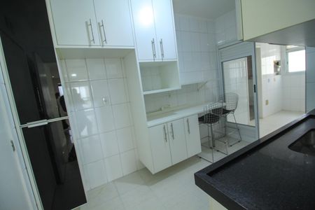 Apartamento à venda com 122m², 3 quartos e 2 vagasCozinha