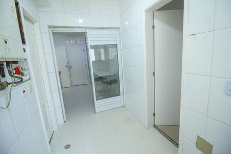 Apartamento à venda com 122m², 3 quartos e 2 vagasÁrea de Serviço