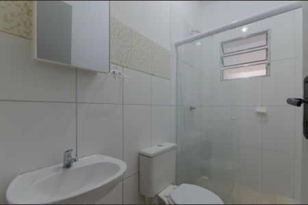 Banheiro de kitnet/studio para alugar com 1 quarto, 35m² em Cambuci, São Paulo