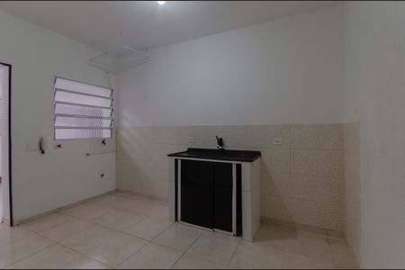 Cozinha de kitnet/studio para alugar com 1 quarto, 35m² em Cambuci, São Paulo
