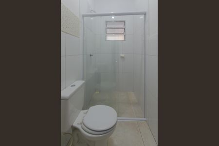 Banheiro de kitnet/studio para alugar com 1 quarto, 35m² em Cambuci, São Paulo