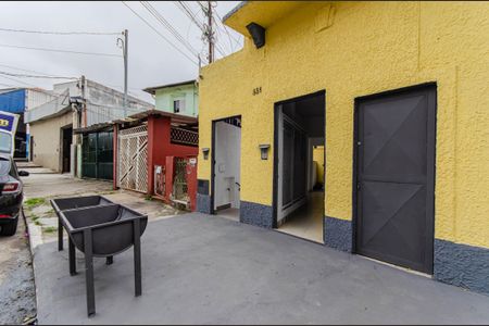 Studio para alugar com 35m², 1 quarto e sem vaga Studio para alugar com 35m², 1 quarto e sem vagaFachada