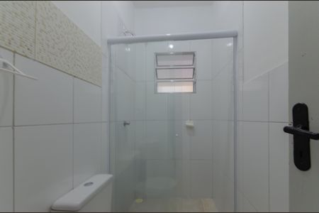 Banheiro de kitnet/studio para alugar com 1 quarto, 35m² em Cambuci, São Paulo