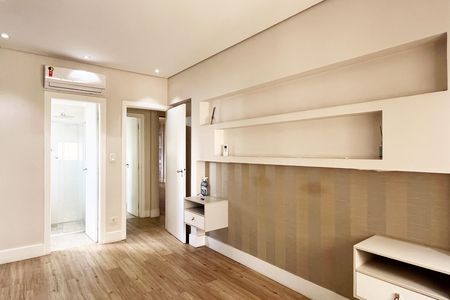 Apartamento para alugar com 200m², 2 quartos e 2 vagas Apartamento para alugar com 200m², 2 quartos e 2 vagasSuíte