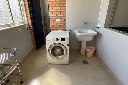 Área de Serviço de apartamento para alugar com 2 quartos, 200m² em Ponta da Praia, Santos