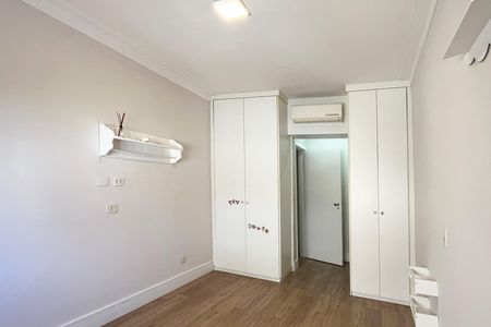 Apartamento para alugar com 200m², 2 quartos e 2 vagas Apartamento para alugar com 200m², 2 quartos e 2 vagasQuarto