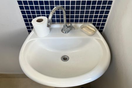 Apartamento para alugar com 200m², 2 quartos e 2 vagas Apartamento para alugar com 200m², 2 quartos e 2 vagasBanheiro de serviço