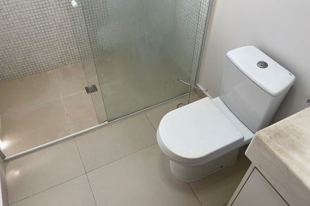 Apartamento para alugar com 200m², 2 quartos e 2 vagas Apartamento para alugar com 200m², 2 quartos e 2 vagasBanheiro Social