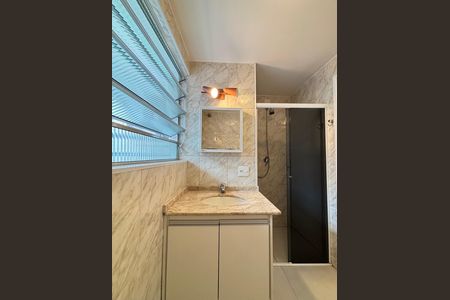 Banheiro de apartamento para alugar com 3 quartos, 85m² em Pinheiros, São Paulo